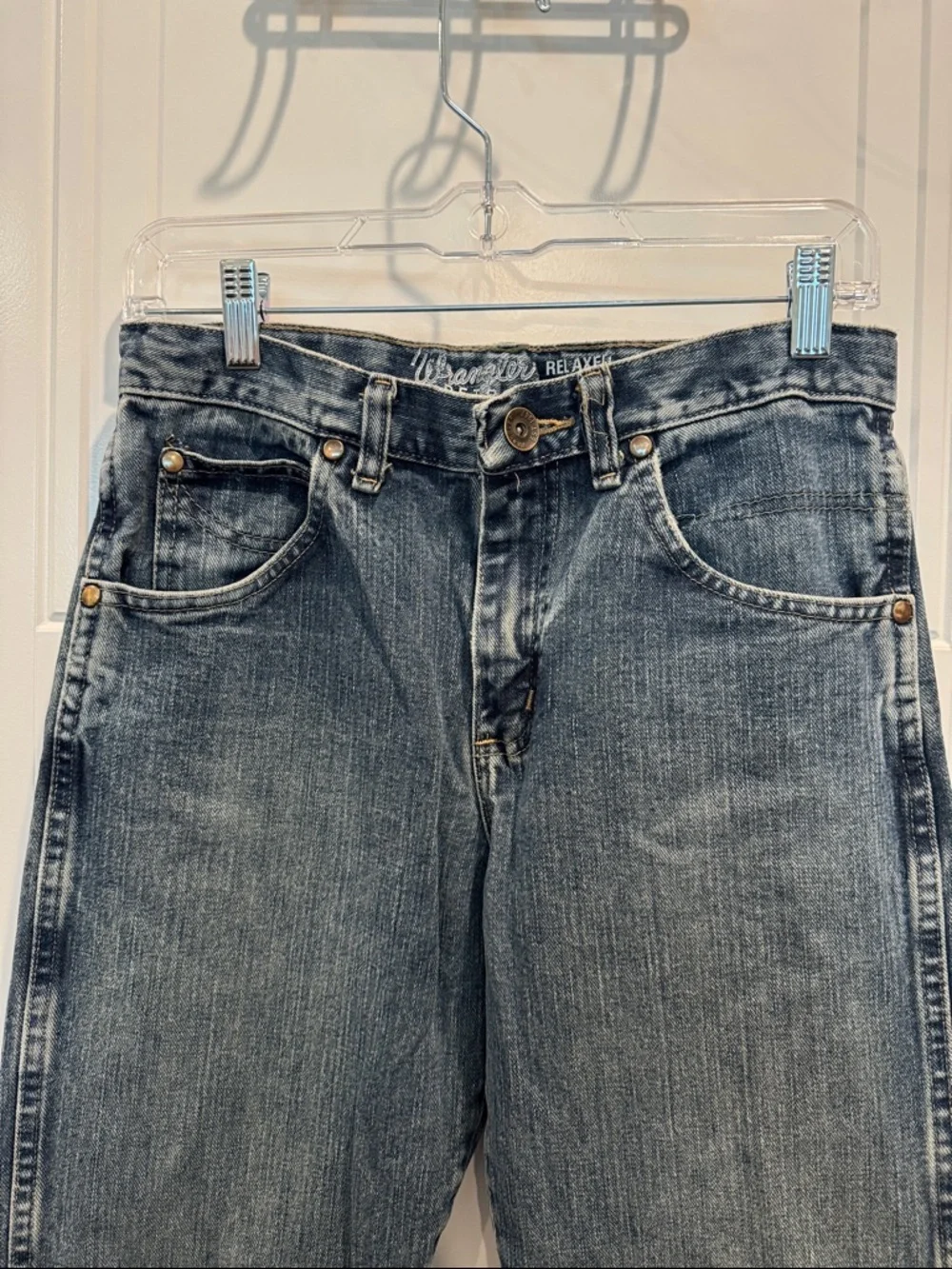Wrangler Light Blue Denim Straight-Leg Jeans with Back Pocket 'W' Stitch - Picture 4 of 6